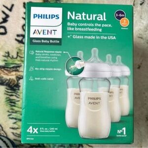 Philips Avent Natural Glass Baby Bottles - White (4 Pack)